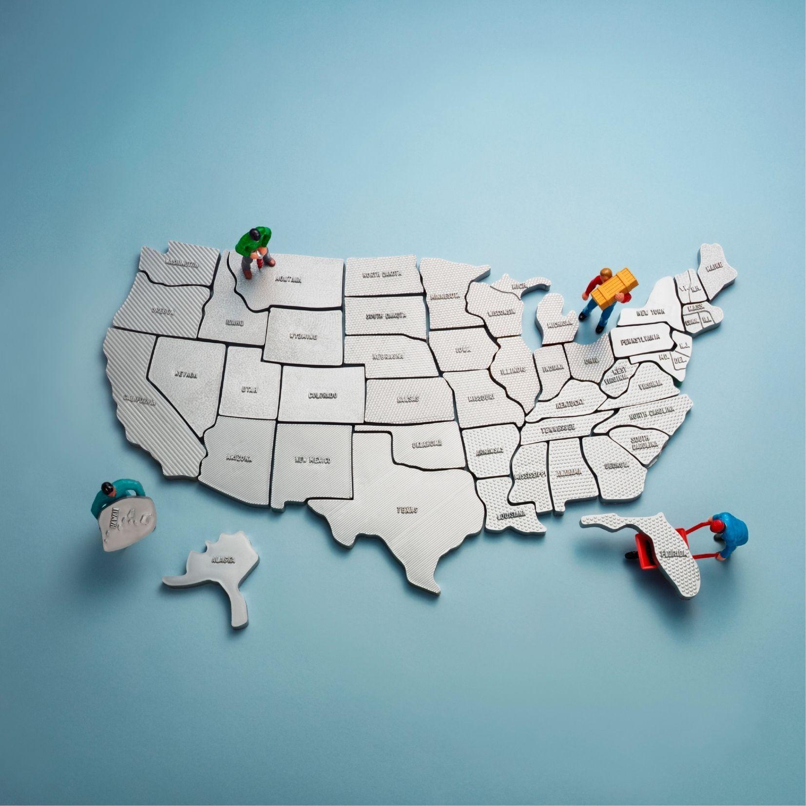 Visual map of US major freight shipping routes using truck, rail, and air.